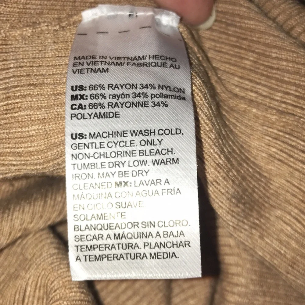 Chico’s Sweater 4‎